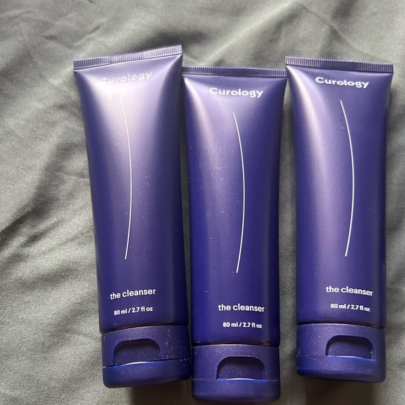 Curology The Cleanser and the moisturizer - Picture 1 of 5